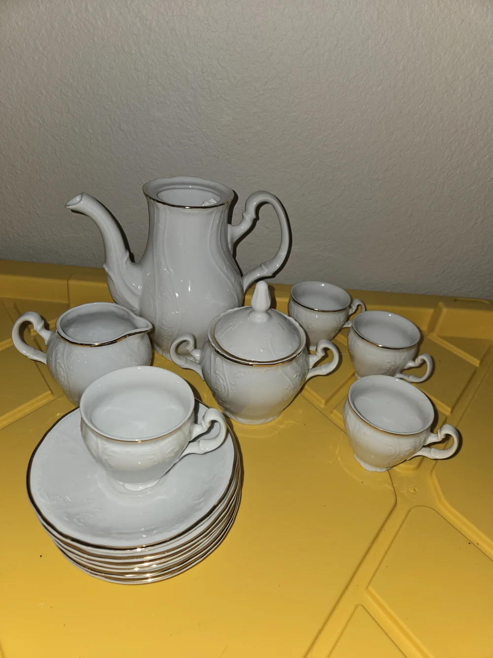 White Porcelain Coffee Service Set with Gold Trim BERNADETTE
